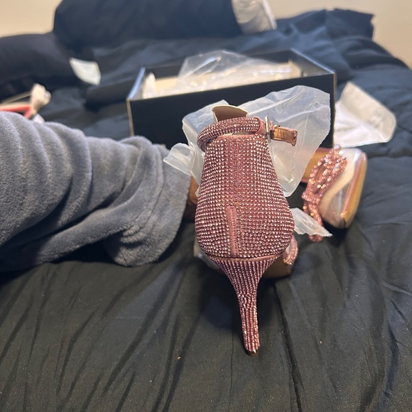 Glamorous pink crystal formal shoes . For the pink lover fashionista in you. - Picture 9 of 13